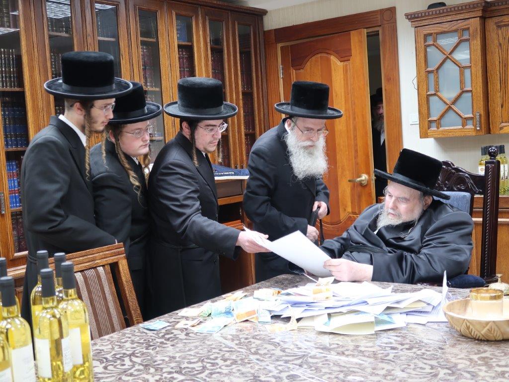 'מעמד כבוד התורה' בישיבת 'דובר שלום' -בעלזא באשדוד