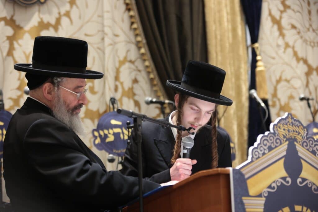 'מעמד כבוד התורה' בישיבת 'דובר שלום' -בעלזא באשדוד