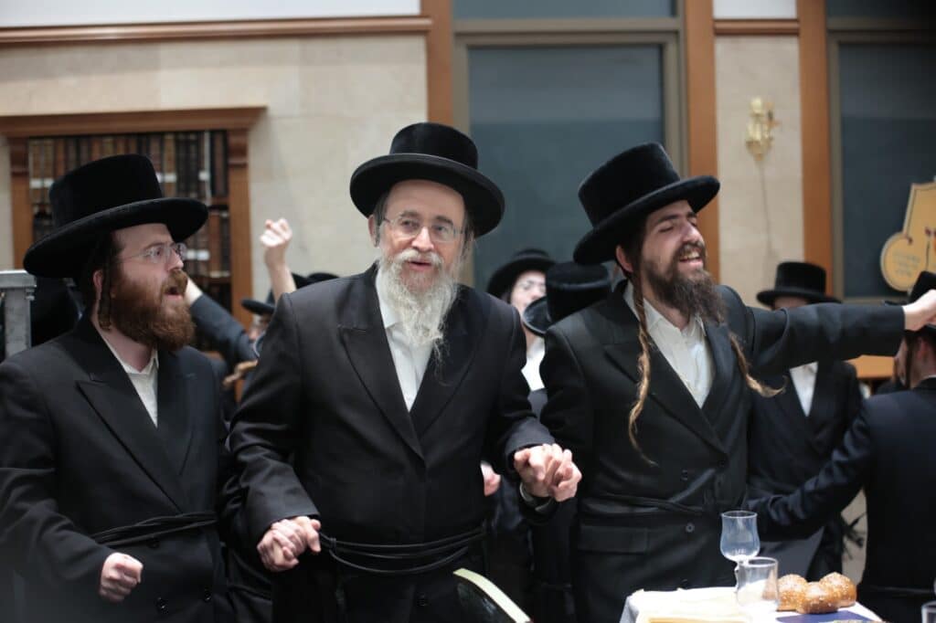 'מעמד כבוד התורה' בישיבת 'דובר שלום' -בעלזא באשדוד