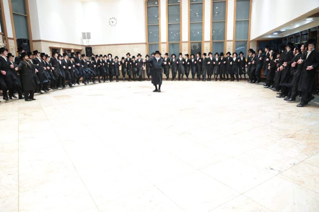 'מעמד כבוד התורה' בישיבת 'דובר שלום' -בעלזא באשדוד