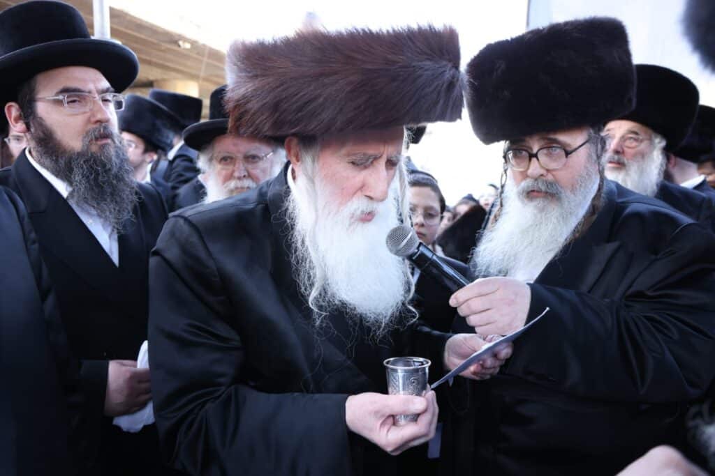 תיעוד: אלפים בשמחת נישואי נכד כ"ק האדמו"ר מגור