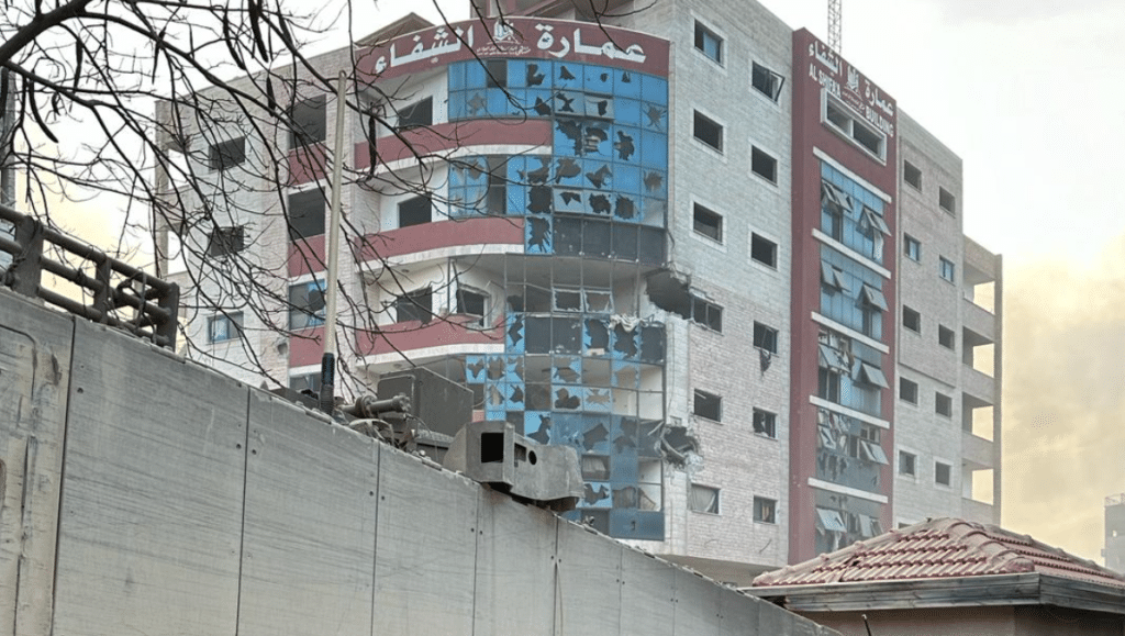 אמצעי לחימה רבים התגלו במחלקת היולדות בשיפא