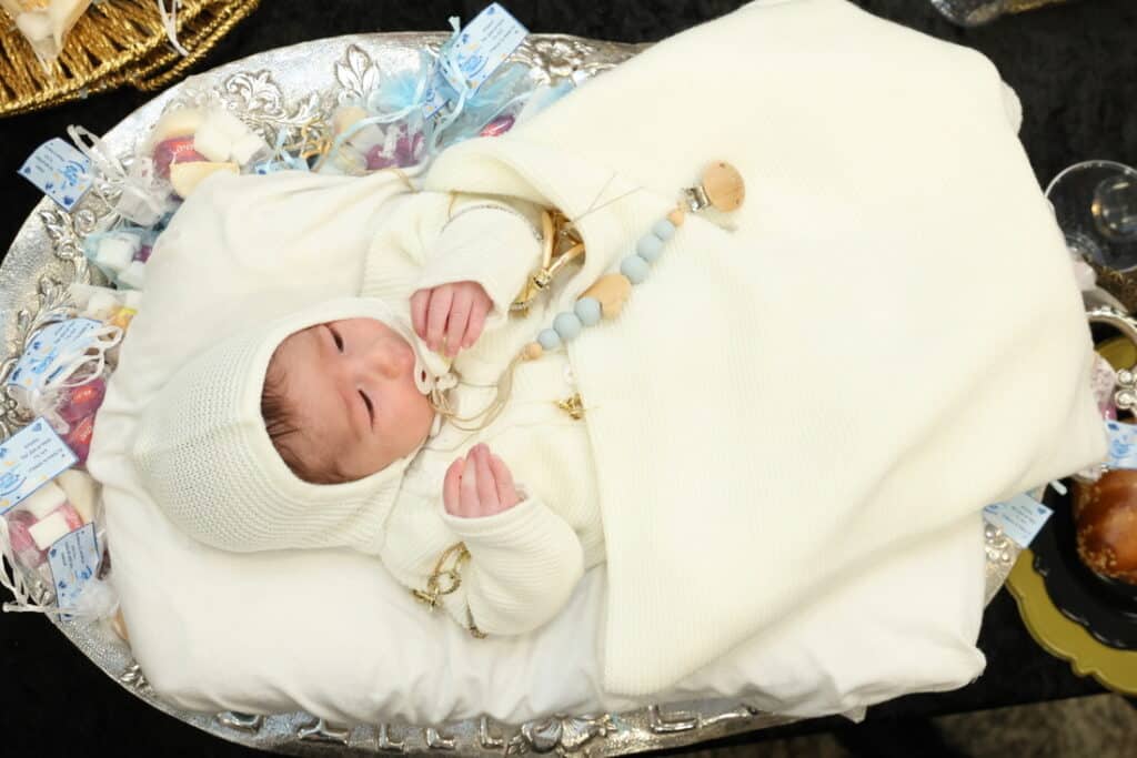 בחמישה סלעים: בנו של ראש הישיבה פדה את בנו