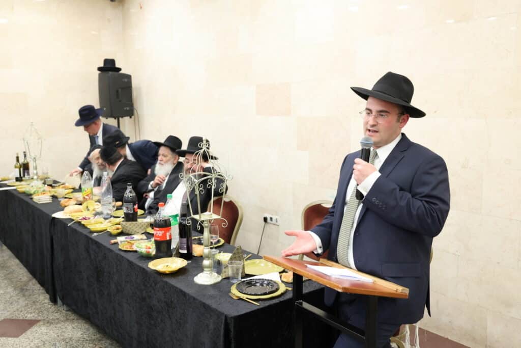 בחמישה סלעים: בנו של ראש הישיבה פדה את בנו