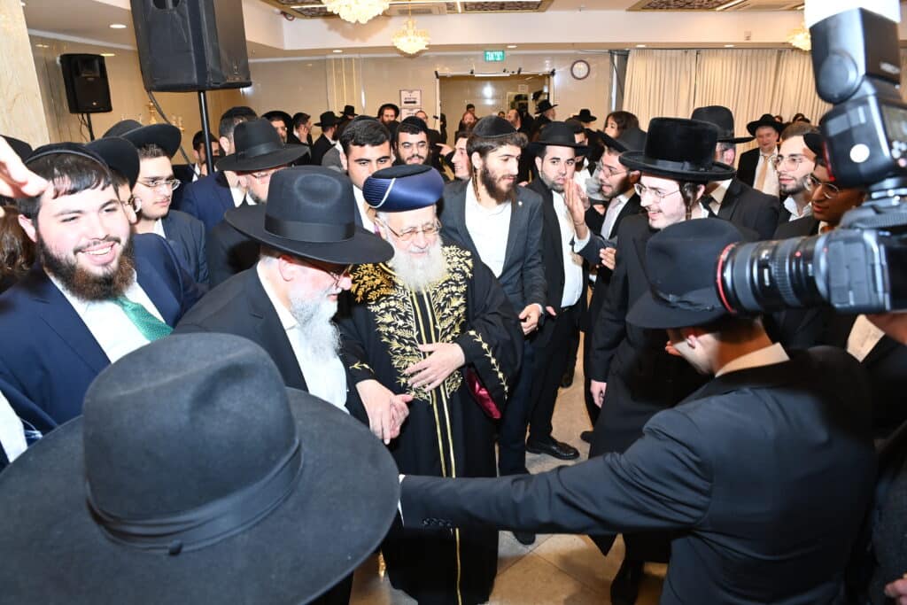 גלריה: גדולי ישראל בחתונת נכד המקובל הספרדי 