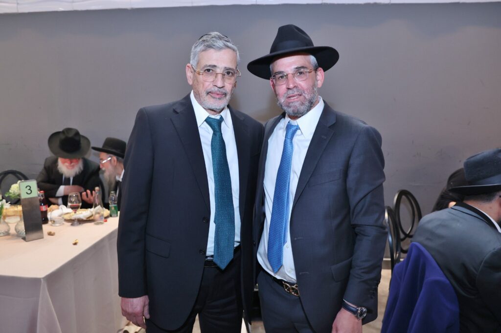 יו"ר המועצה הדתית בצפת חיתן את בנו, בכירי ש"ס הגיעו