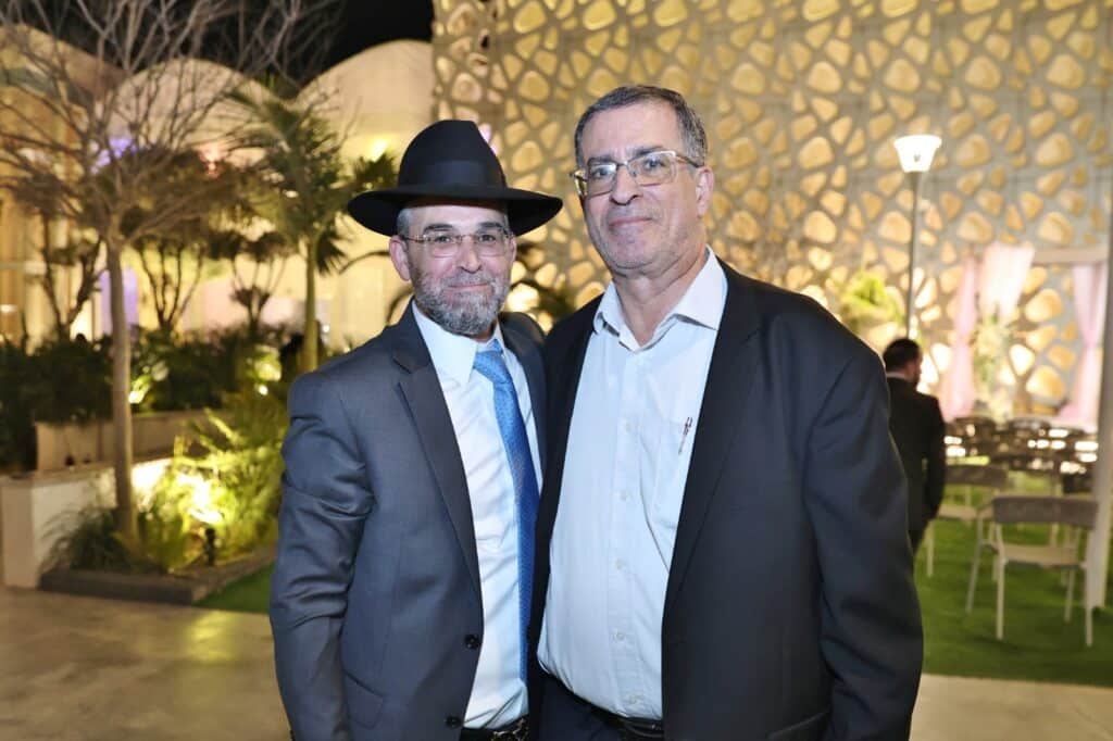 יו"ר המועצה הדתית בצפת חיתן את בנו, בכירי ש"ס הגיעו