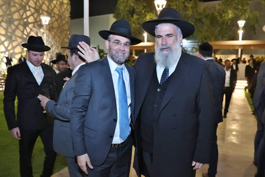 יו"ר המועצה הדתית בצפת חיתן את בנו, בכירי ש"ס הגיעו