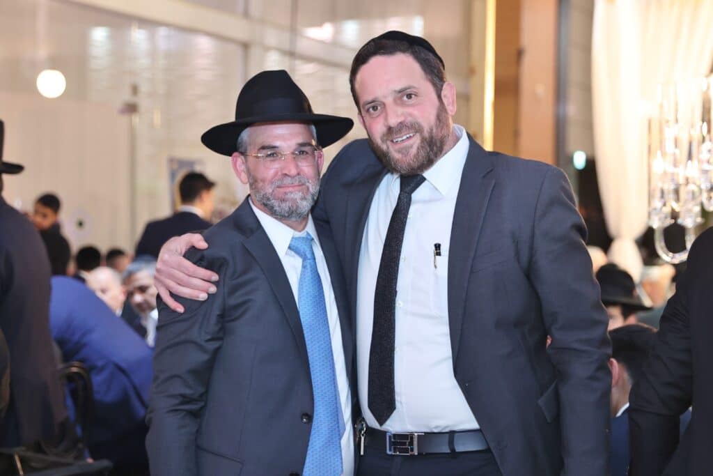 יו"ר המועצה הדתית בצפת חיתן את בנו, בכירי ש"ס הגיעו