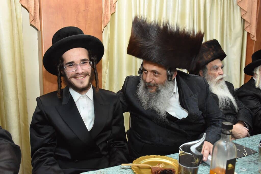 שמחת התנאים בחצרות זוויעל אשדוד- ליזענסק - אשלג