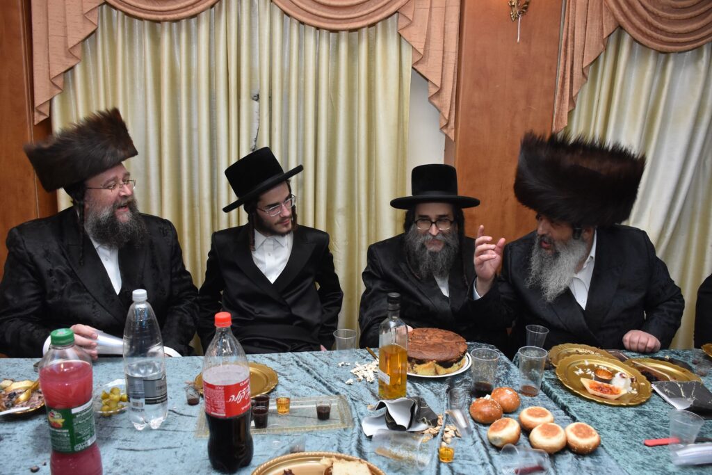 שמחת התנאים בחצרות זוויעל אשדוד- ליזענסק - אשלג