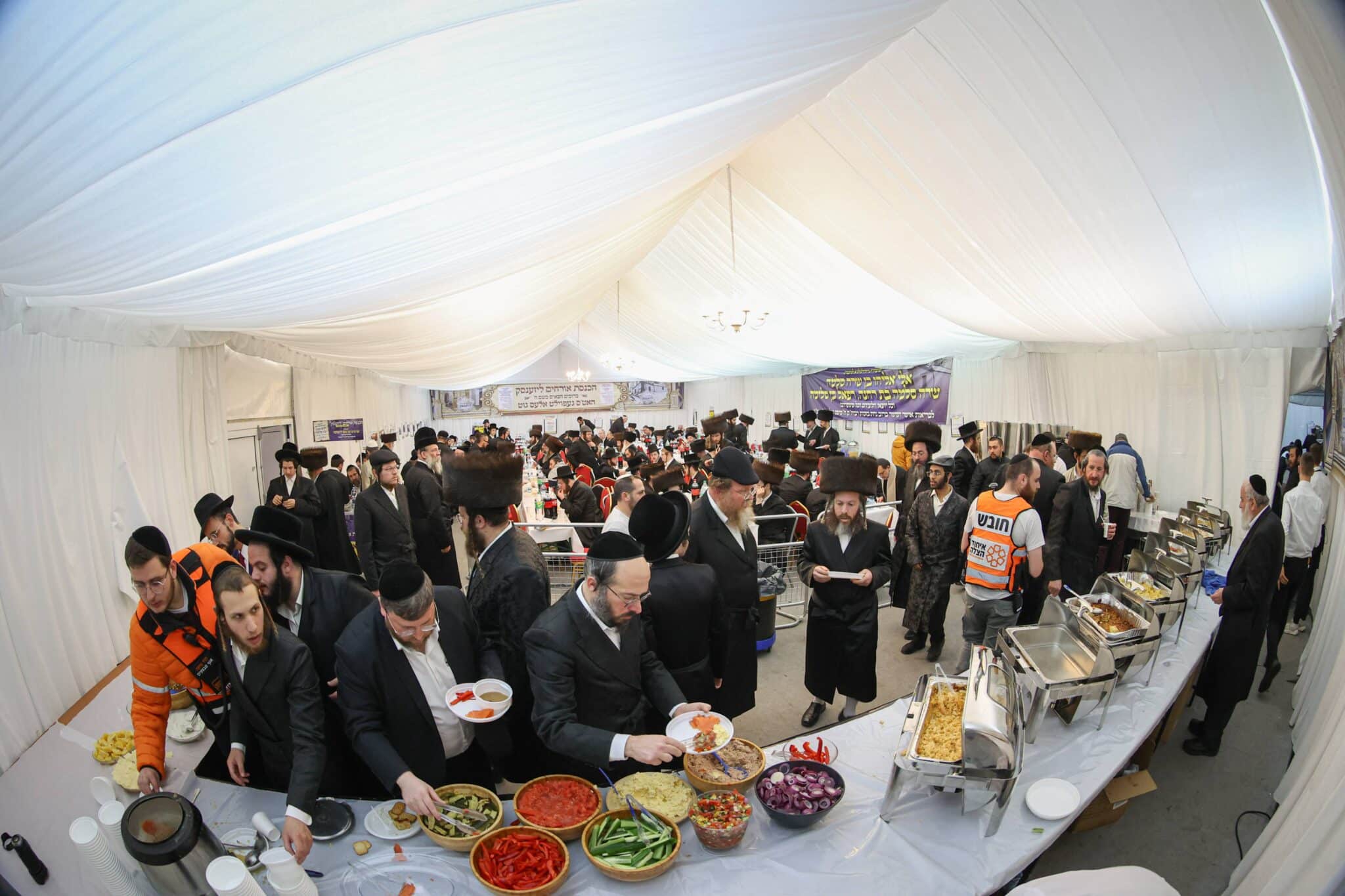 עם חידוש מיוחד: רבבות בהילולת רבי אלימלך מליז'ענסק