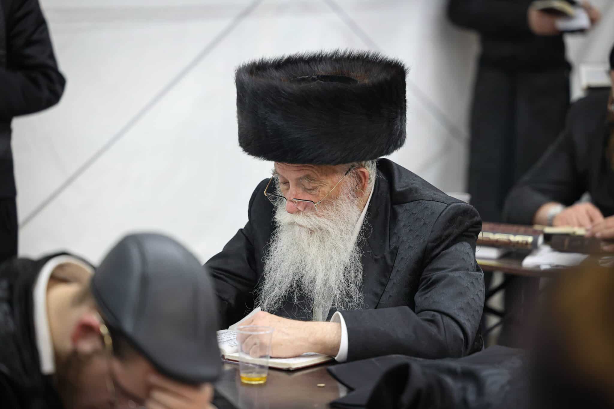 עם חידוש מיוחד: רבבות בהילולת רבי אלימלך מליז'ענסק