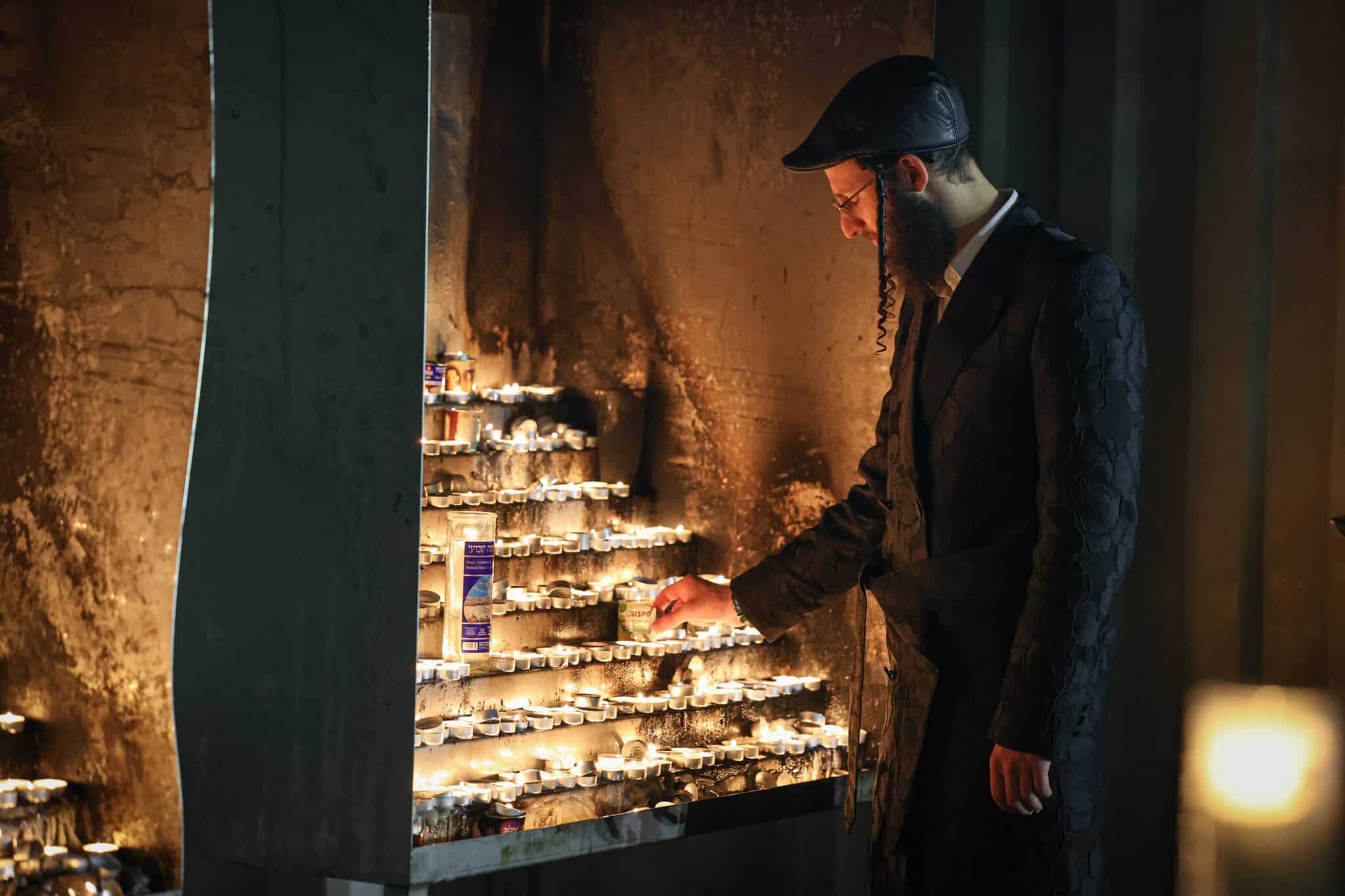 עם חידוש מיוחד: רבבות בהילולת רבי אלימלך מליז'ענסק