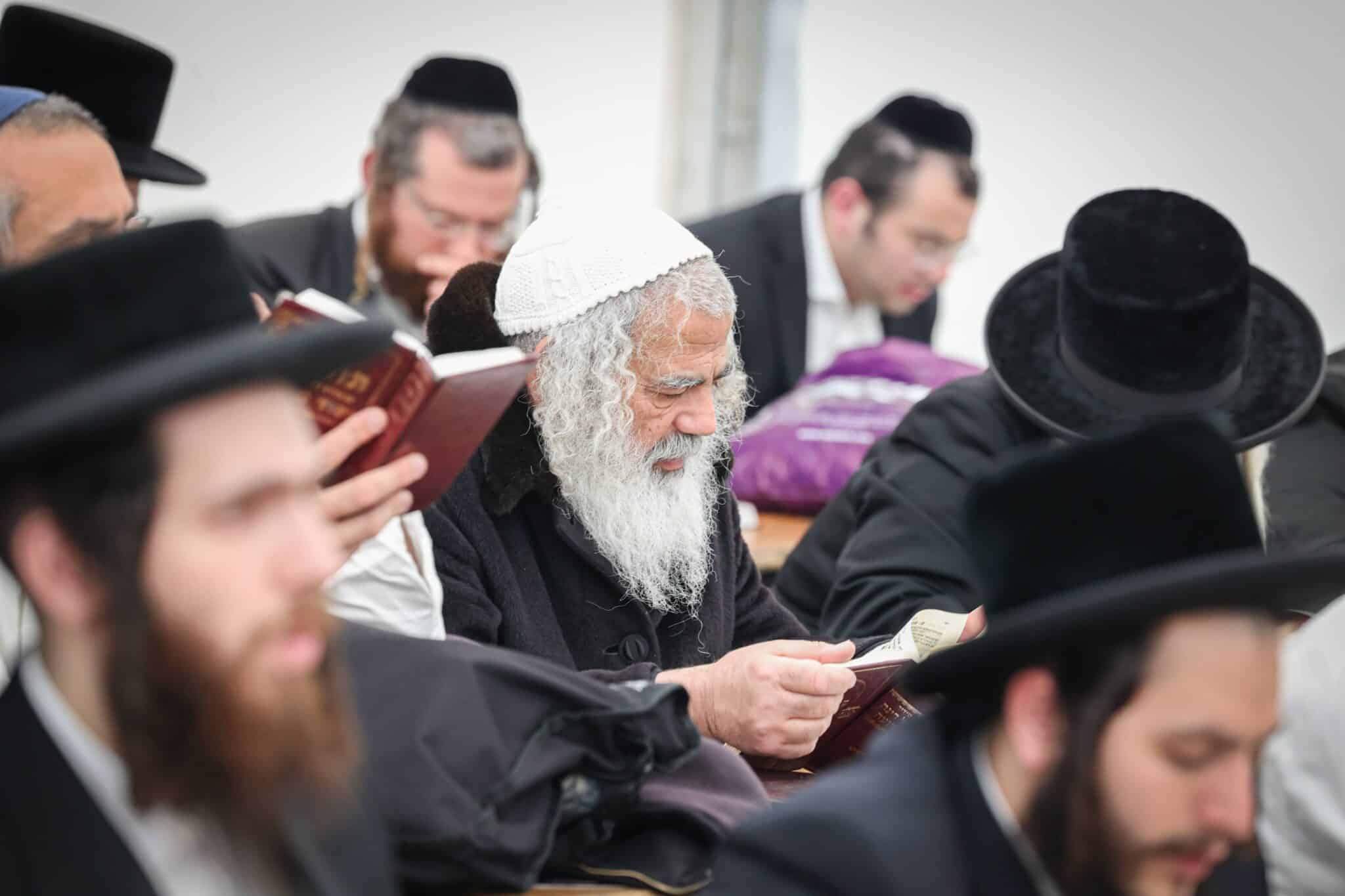 עם חידוש מיוחד: רבבות בהילולת רבי אלימלך מליז'ענסק