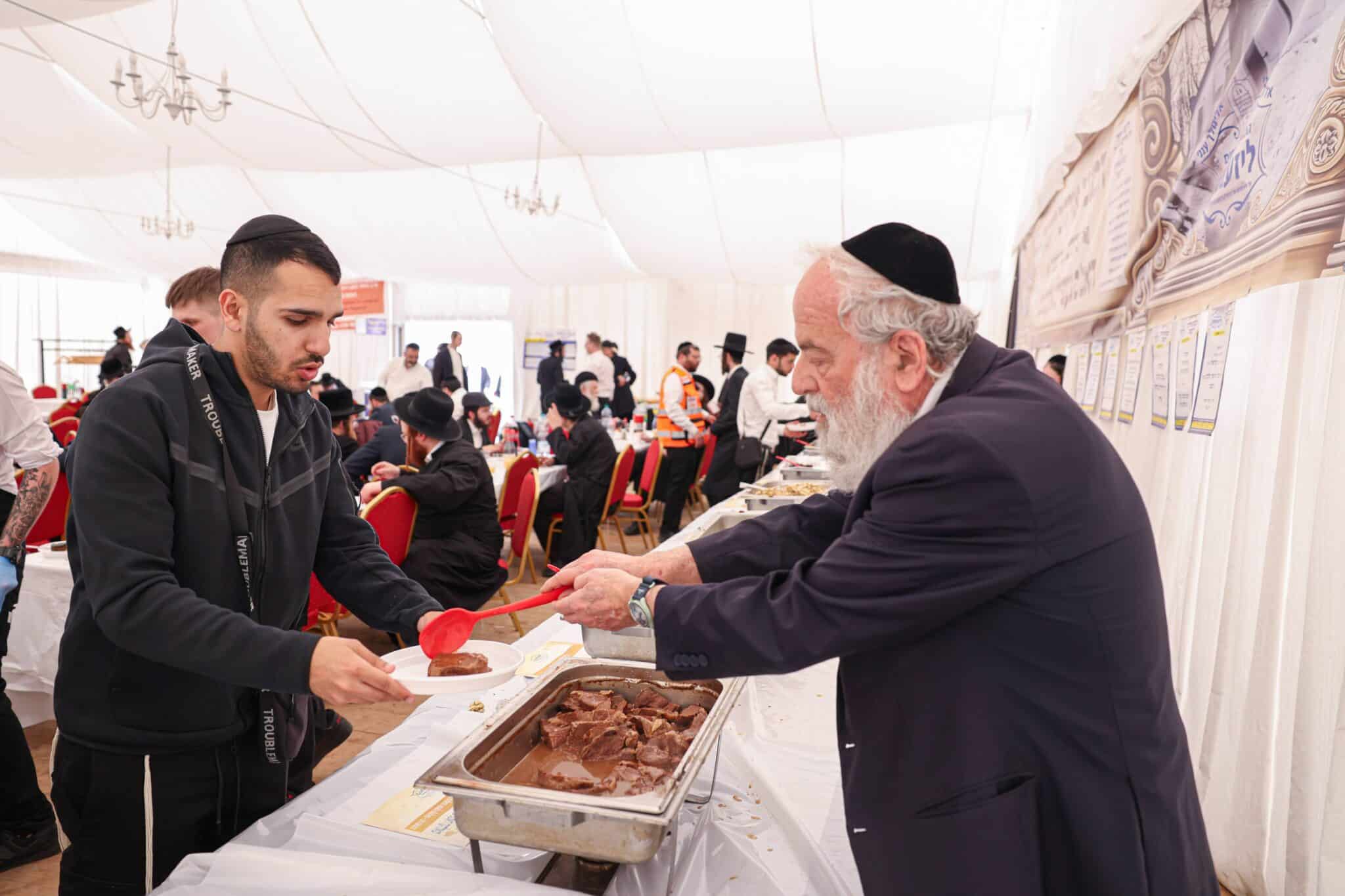 עם חידוש מיוחד: רבבות בהילולת רבי אלימלך מליז'ענסק