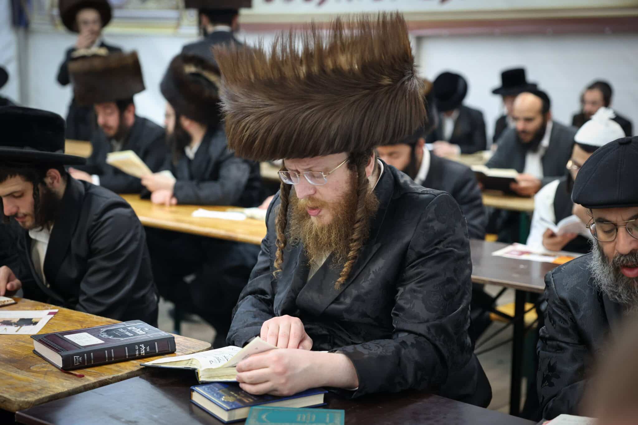 עם חידוש מיוחד: רבבות בהילולת רבי אלימלך מליז'ענסק