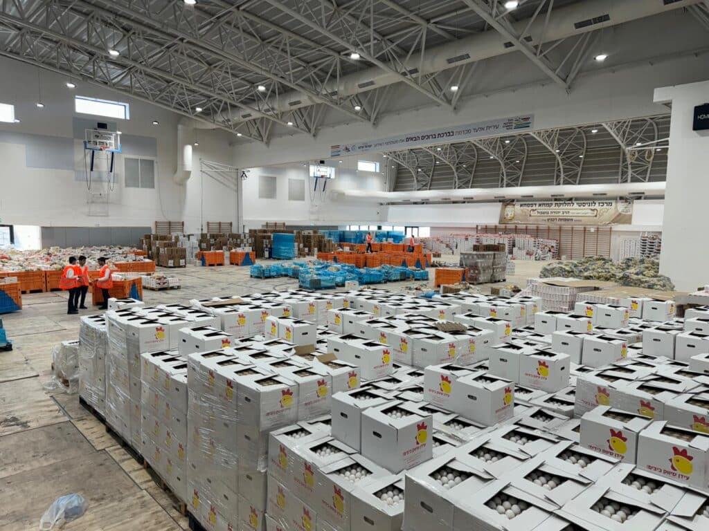 מבצע ׳קמחא דפסחא׳ הגדול ביותר באלעד יוצא לדרך