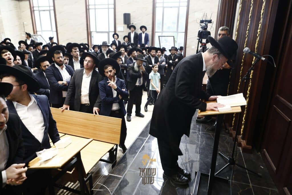 רכסים: אלפים ליוו למנוחות את ראש הישיבה הנערץ