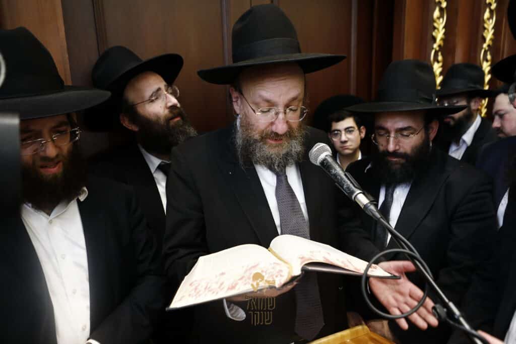 רכסים: אלפים ליוו למנוחות את ראש הישיבה הנערץ