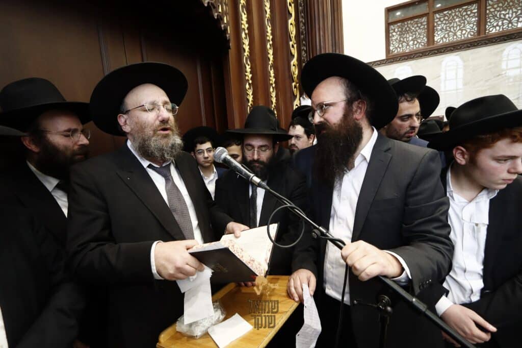 רכסים: אלפים ליוו למנוחות את ראש הישיבה הנערץ