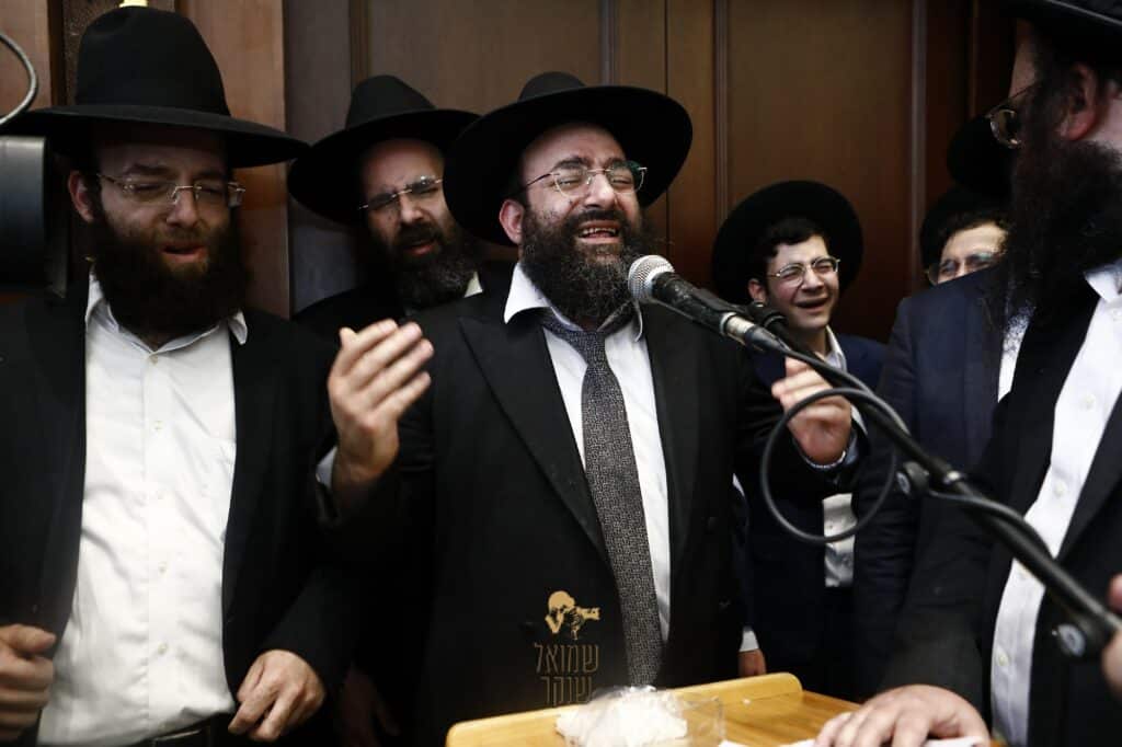 רכסים: אלפים ליוו למנוחות את ראש הישיבה הנערץ