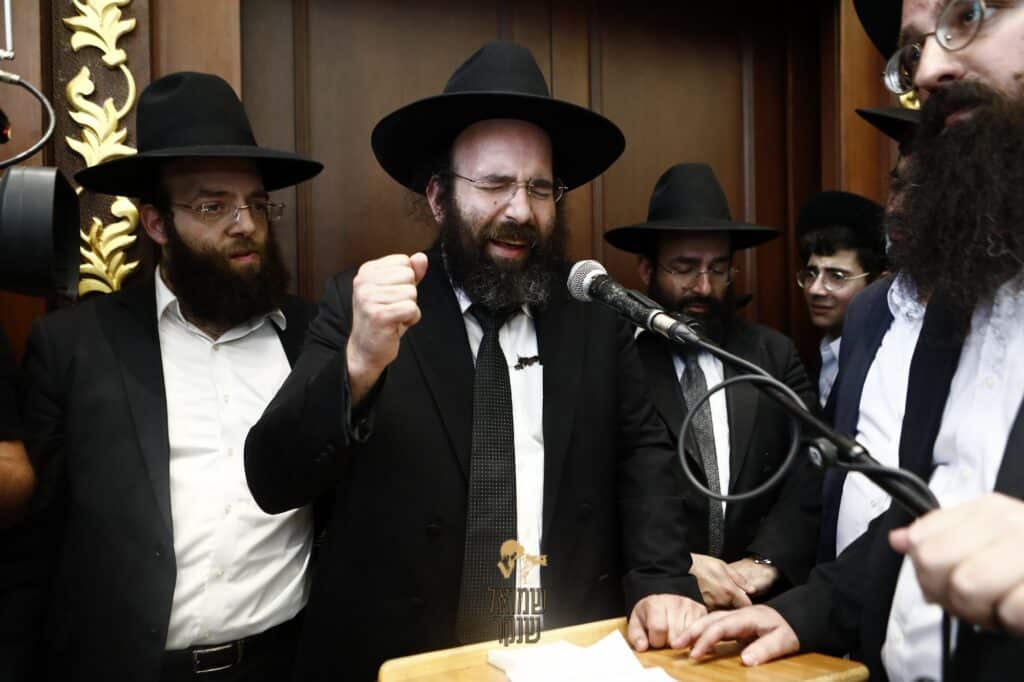 רכסים: אלפים ליוו למנוחות את ראש הישיבה הנערץ