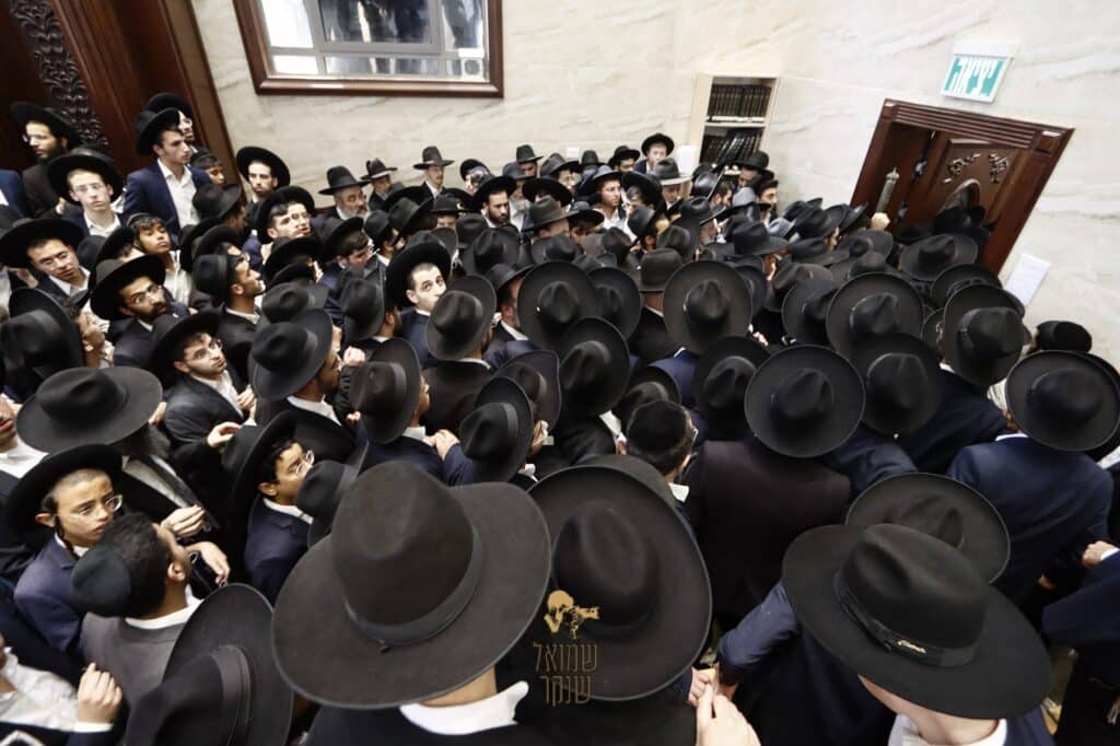 רכסים: אלפים ליוו למנוחות את ראש הישיבה הנערץ