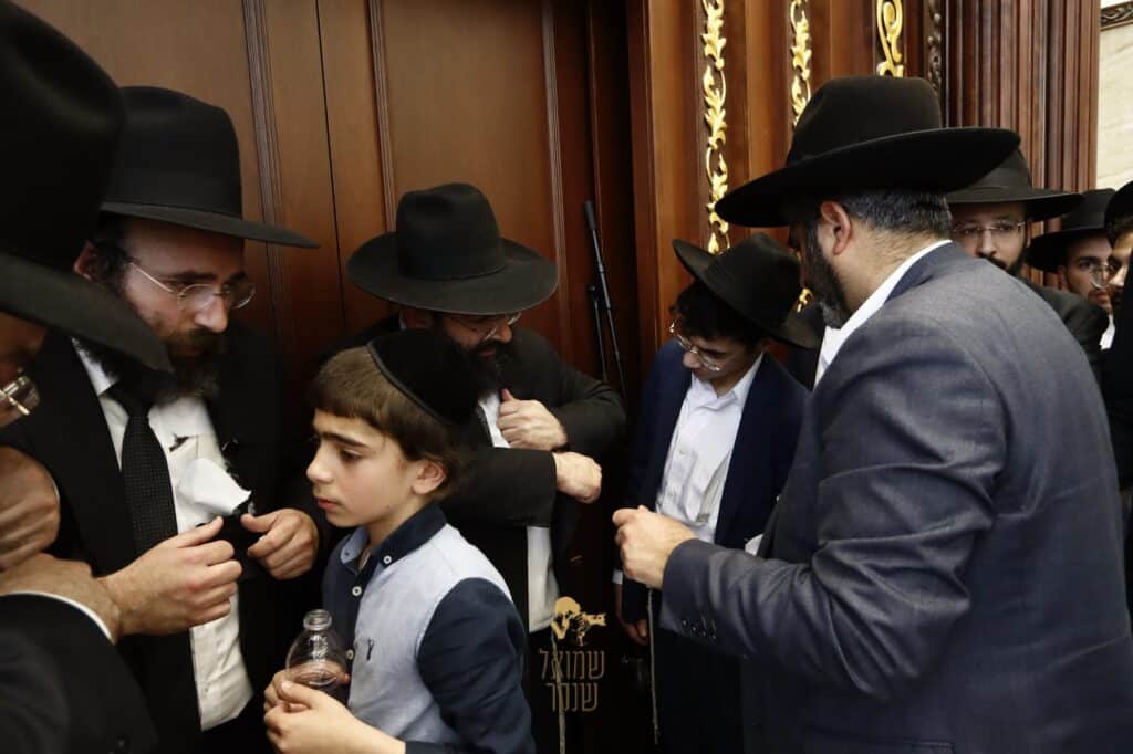 רכסים: אלפים ליוו למנוחות את ראש הישיבה הנערץ