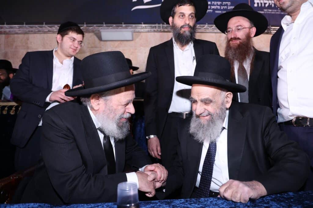 ראשי הישיבות התכנסו ליסוד הישיבה החדשה אורחות דעת ראשי הישיבות התכנסו ליסוד הישיבה החדשה אורחות דעת