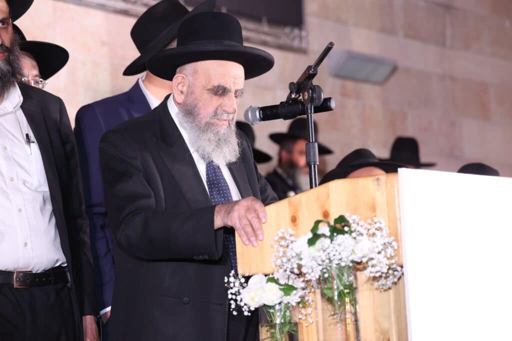 ראשי הישיבות התכנסו ליסוד הישיבה החדשה אורחות דעת ראשי הישיבות התכנסו ליסוד הישיבה החדשה אורחות דעת