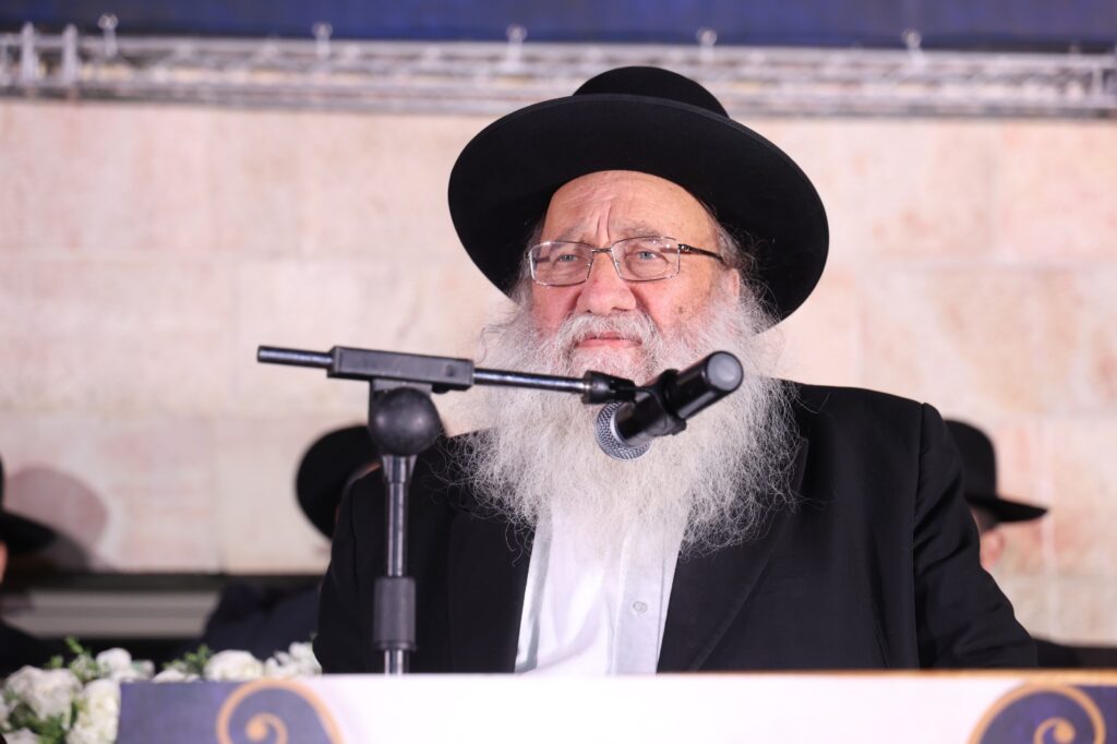 ראשי הישיבות התכנסו ליסוד הישיבה החדשה אורחות דעת ראשי הישיבות התכנסו ליסוד הישיבה החדשה אורחות דעת