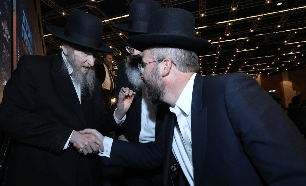 הגדולים נשאלו: כיצד צריכים בני ישיבות לנהוג בבין הזמנים הקרוב?