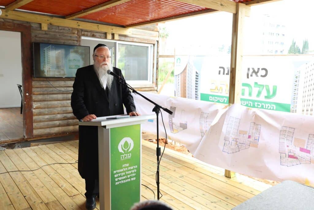 ביקור רב רושם של שר הבריאות בפרויקט הבנייה הענק של המרכז הישראלי לשיקום 'עלה זהב'