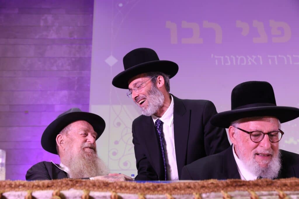 המונים בהקבלת פני רבו לרבני הציונות הדתית • גלריה