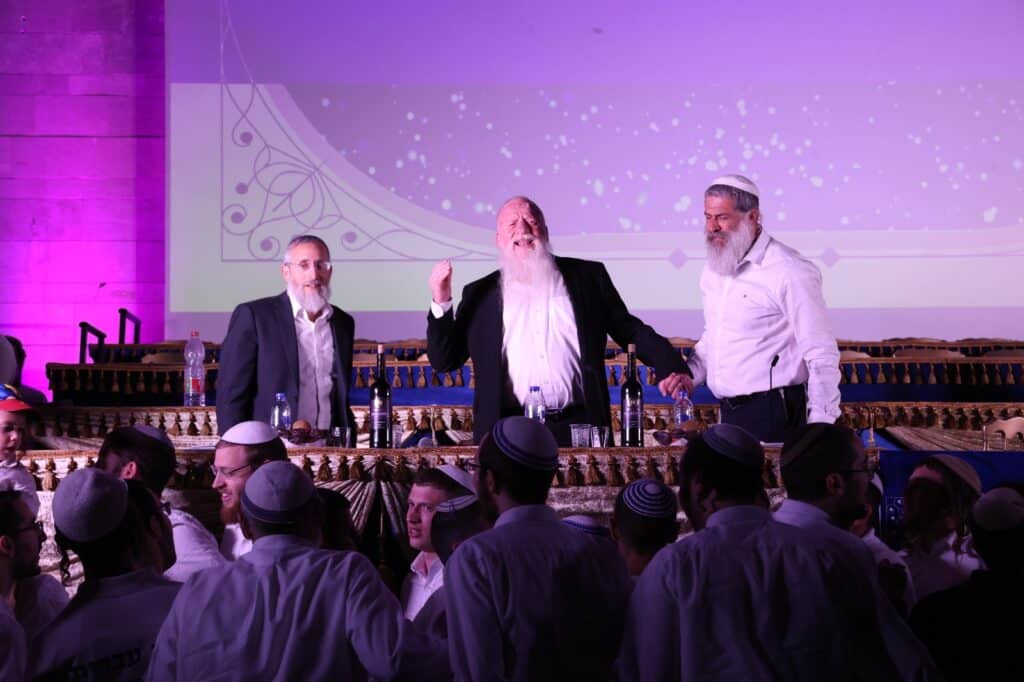 המונים בהקבלת פני רבו לרבני הציונות הדתית • גלריה