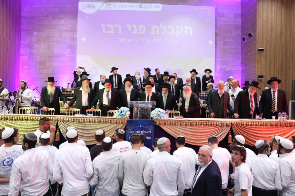 המונים בהקבלת פני רבו לרבני הציונות הדתית • גלריה