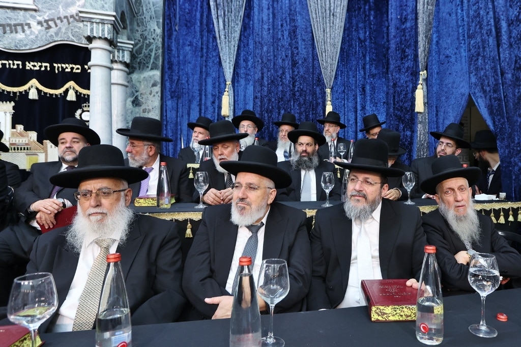 הקבלת פני רבו למרן הראש"ל הגר"י יוסף • גלריה