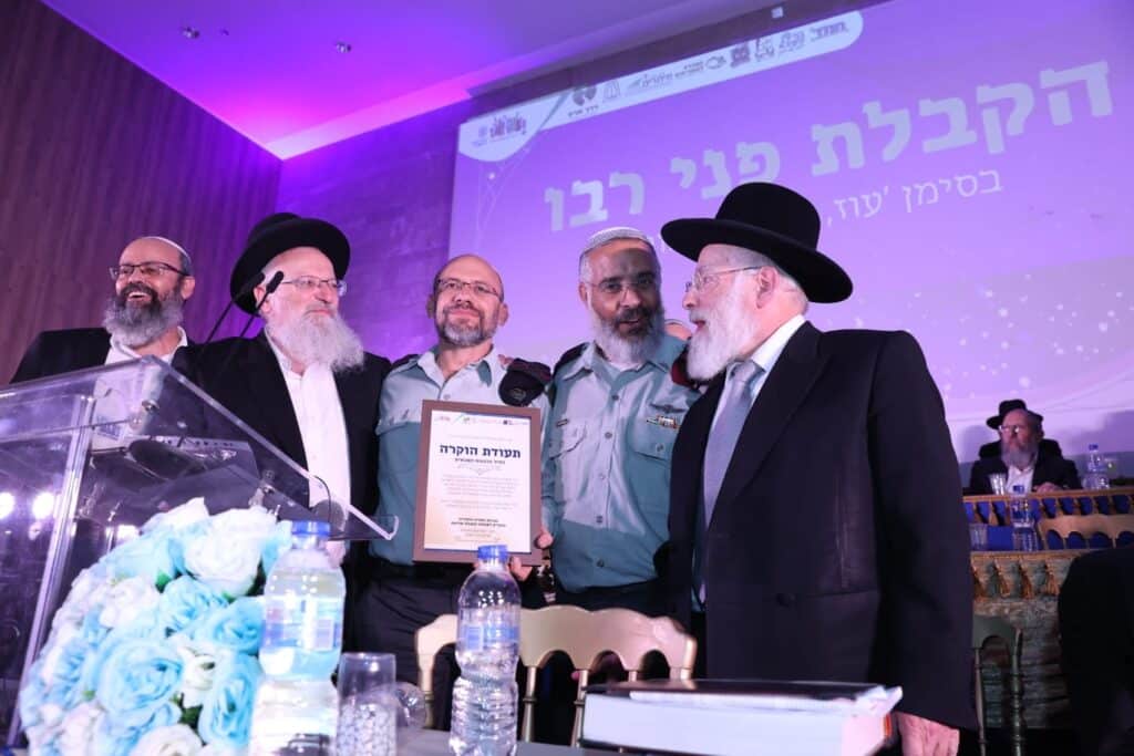 המונים בהקבלת פני רבו לרבני הציונות הדתית • גלריה