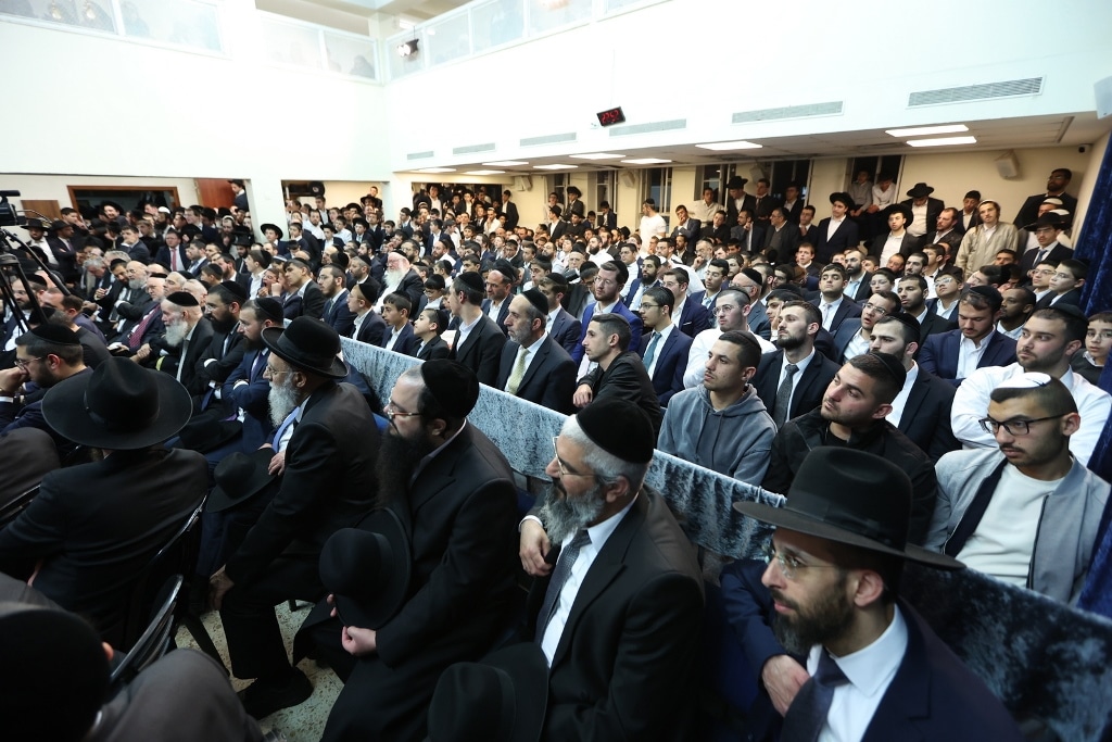 הקבלת פני רבו למרן הראש"ל הגר"י יוסף • גלריה