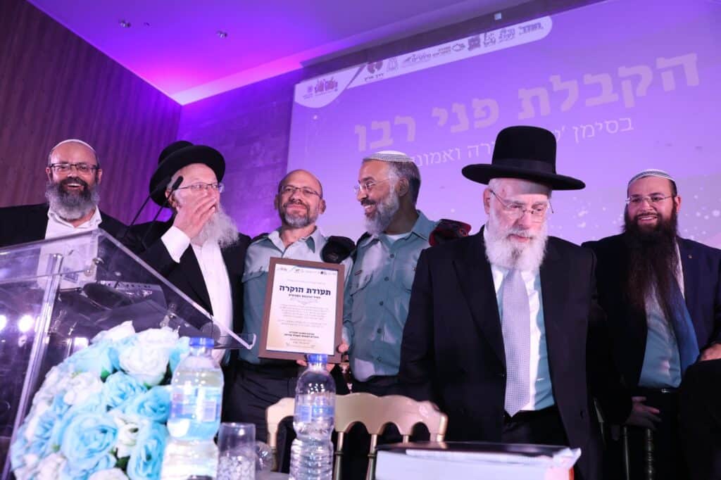 המונים בהקבלת פני רבו לרבני הציונות הדתית • גלריה