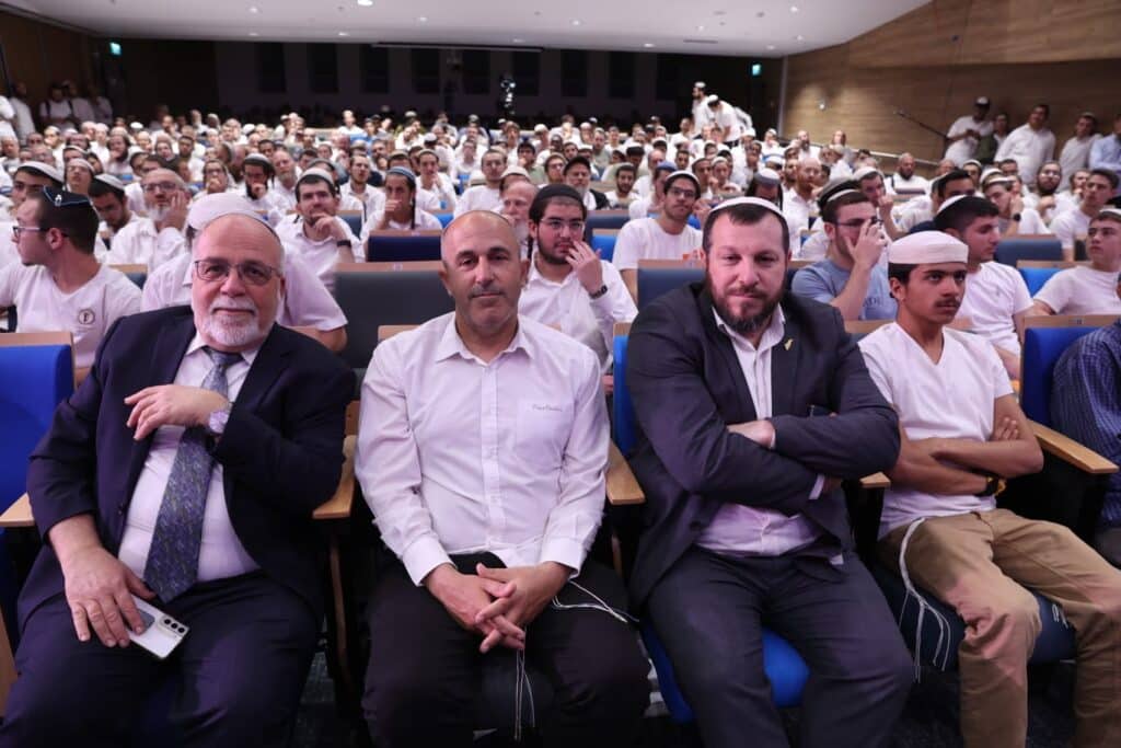 המונים בהקבלת פני רבו לרבני הציונות הדתית • גלריה