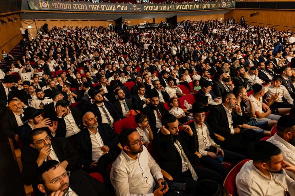 הגדולים הגיעו לכבד את לומדי התורה מהעדה הבוכרית • גלריה