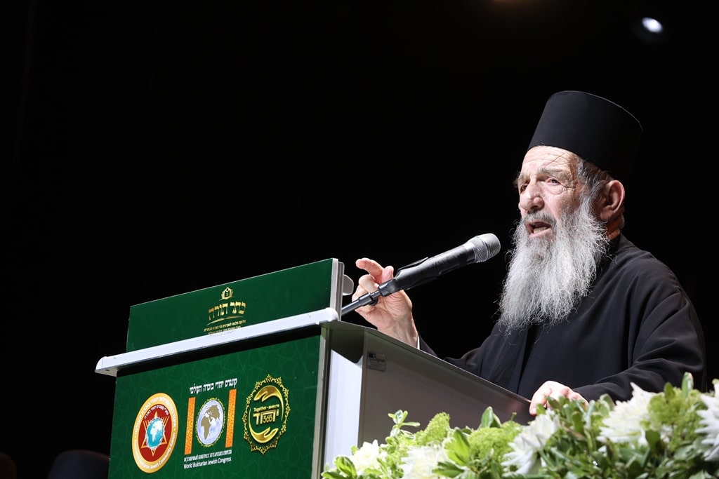 הגדולים הגיעו לכבד את לומדי התורה מהעדה הבוכרית • גלריה