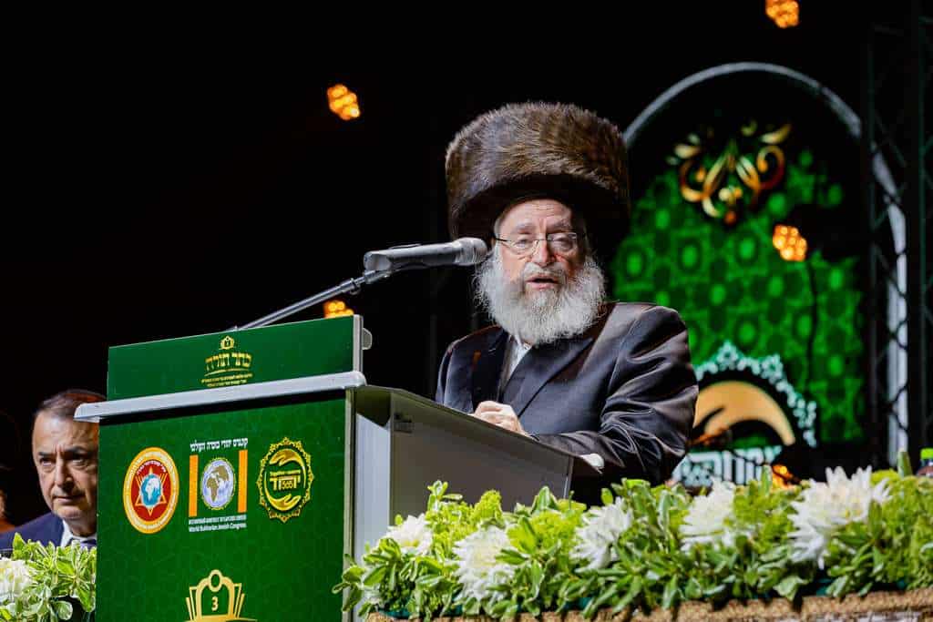 הגדולים הגיעו לכבד את לומדי התורה מהעדה הבוכרית • גלריה