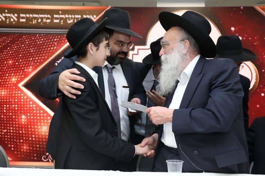 גדולי ישראל בכנס של תלמידי הישיבות: בני הישיבות הם המגינים