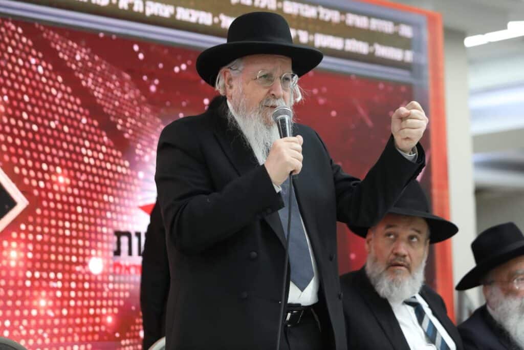 גדולי ישראל בכנס של תלמידי הישיבות: בני הישיבות הם המגינים