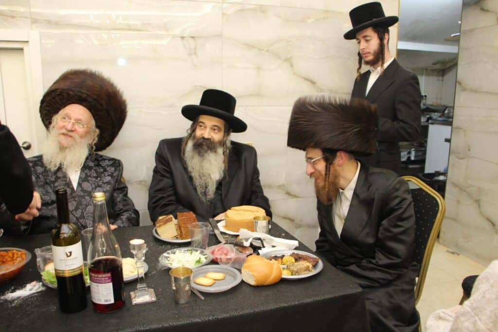 גלריה: שמחת הבר מצוה לנכד האדמו״ר משאץ