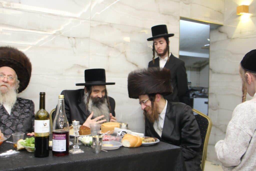 גלריה: שמחת הבר מצוה לנכד האדמו״ר משאץ