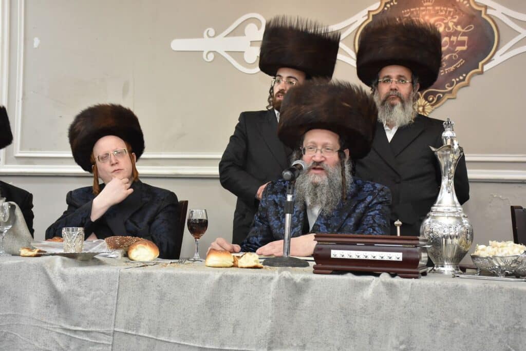 הרבי סיפר סיפורים: טיש בביטשקוב